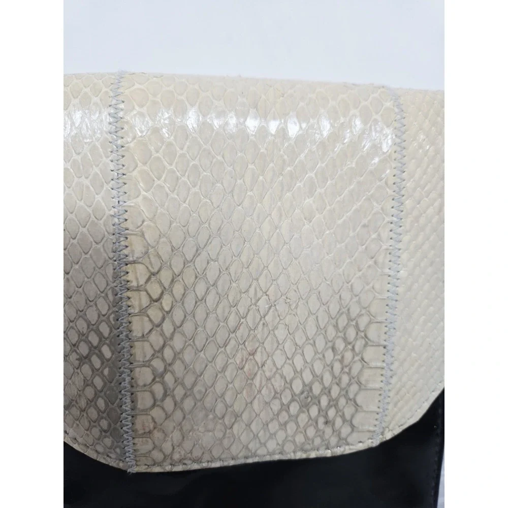 Vintage Morgan‎ Taylor White Black Snakeskin Leather Bag Embellishment